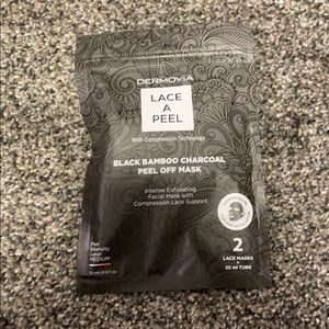 Dermovia Lace a Peel Masks